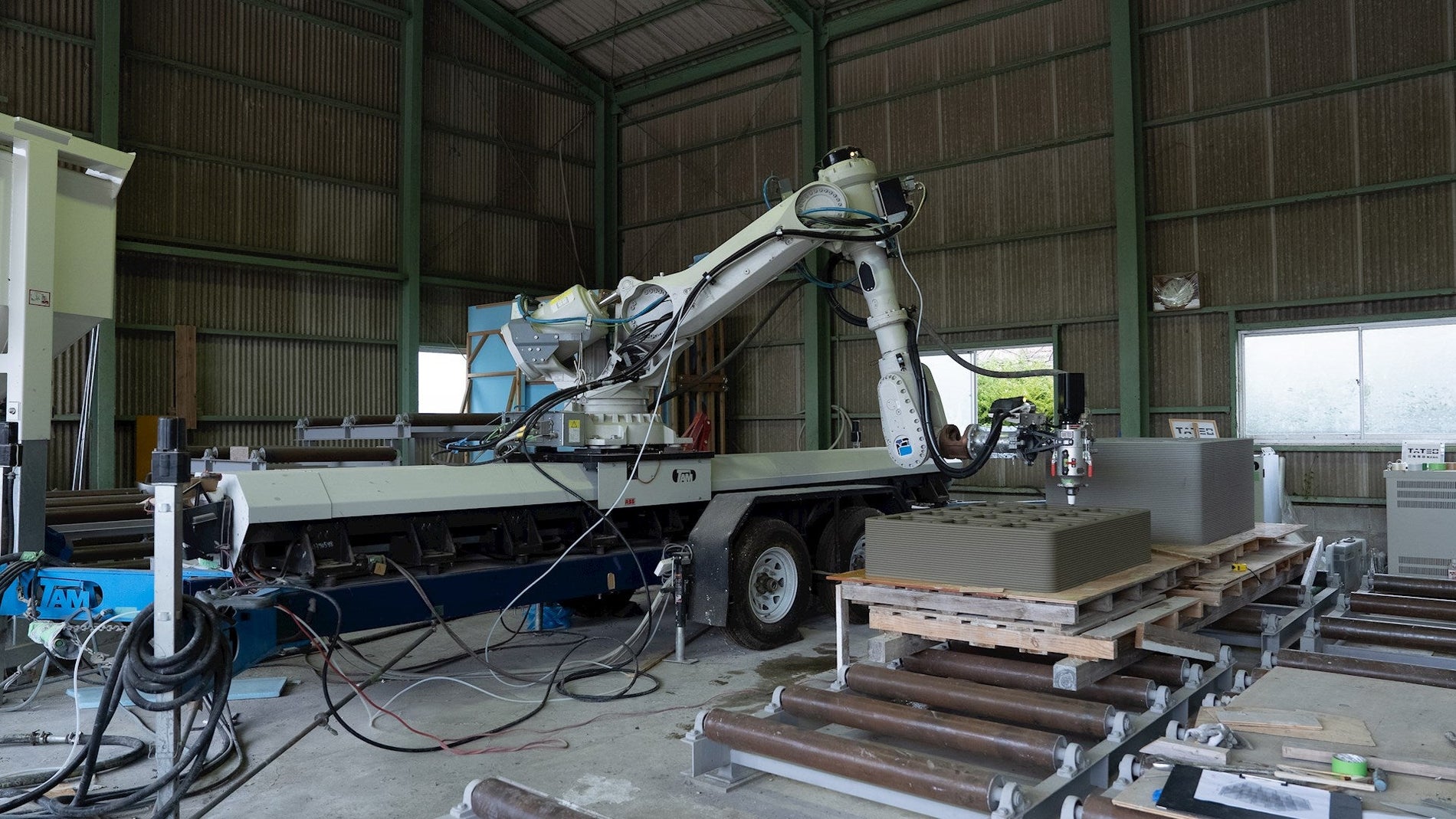 ABB Robotics & Serendix: 3D Printing Japan’s First Railway Station