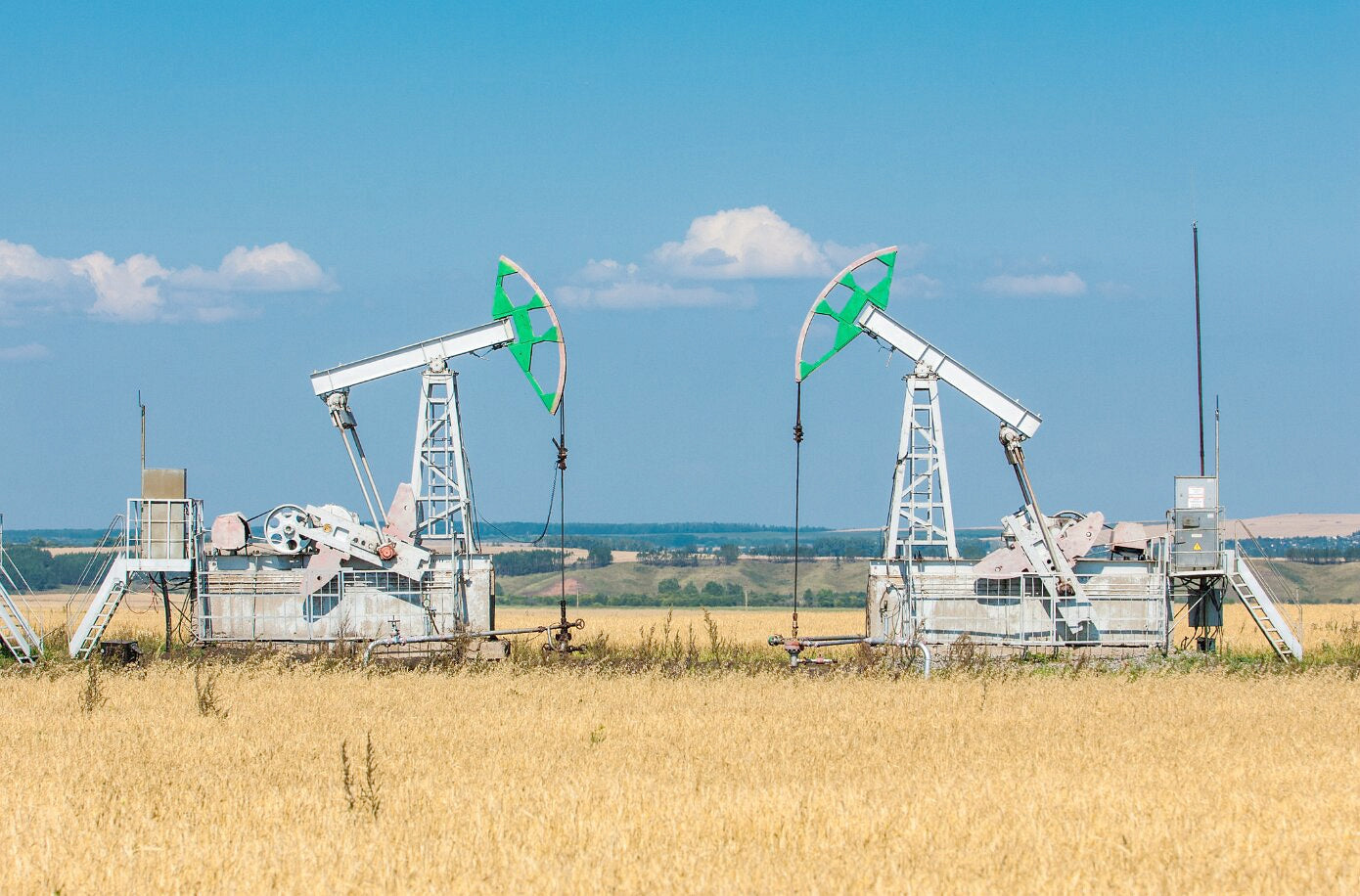 Emerson's Electric Dump Valves: A Green Solution for Oil and Gas Emissions