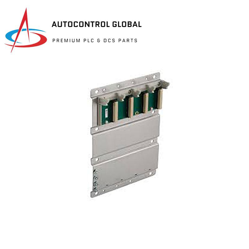 140XBP00400 | Schneider | Rack-Rückwandplatte