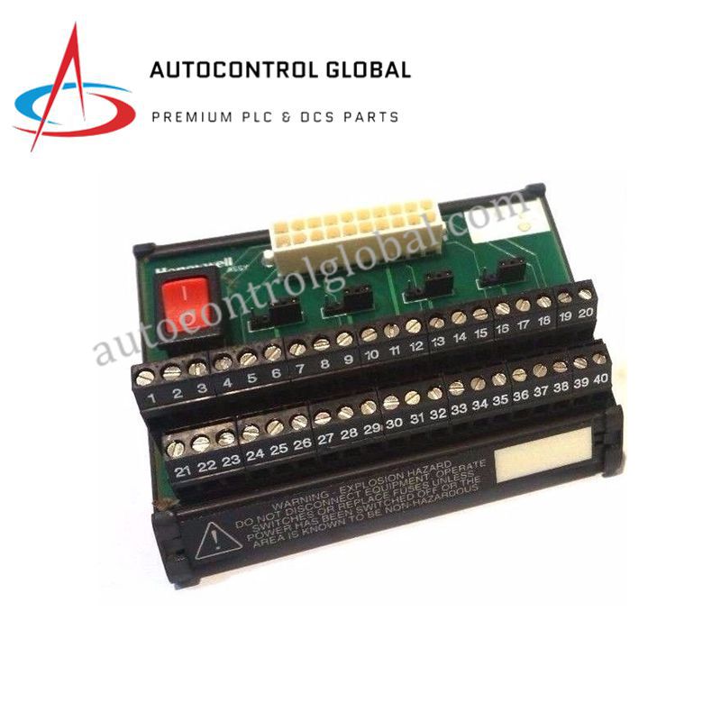 HC900R08‑0101 | Honeywell 8-Slot I/O Rack for Controllers