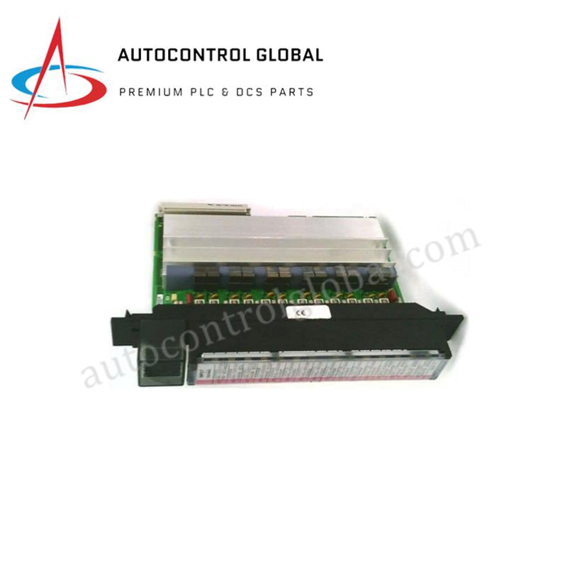 32 kanalų IC697MDL650 GE PLC įvesties modulis Naujas